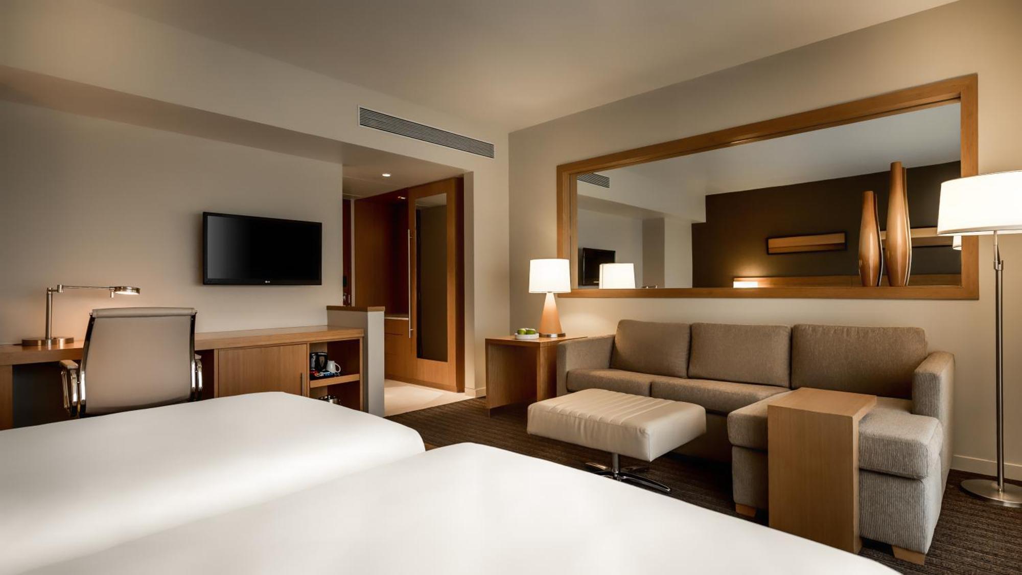 Hyatt Place Pune Хинджевади Стая снимка