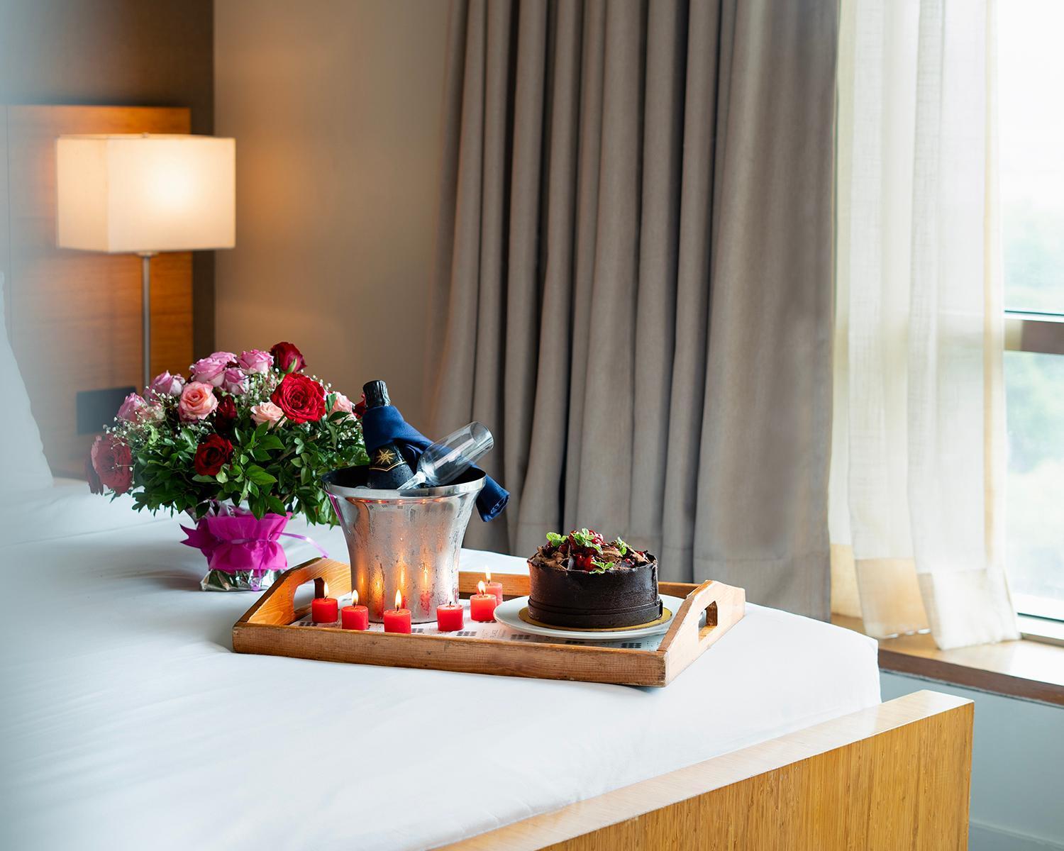 Hyatt Place Pune Хинджевади Екстериор снимка
