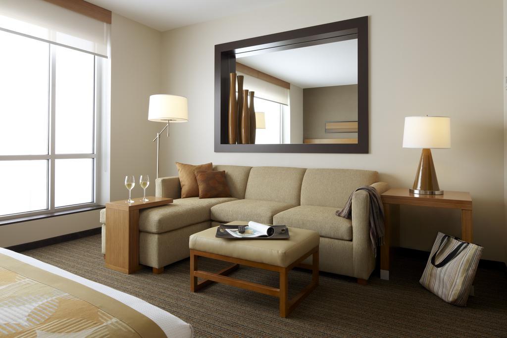 Hyatt Place Pune Хинджевади Екстериор снимка