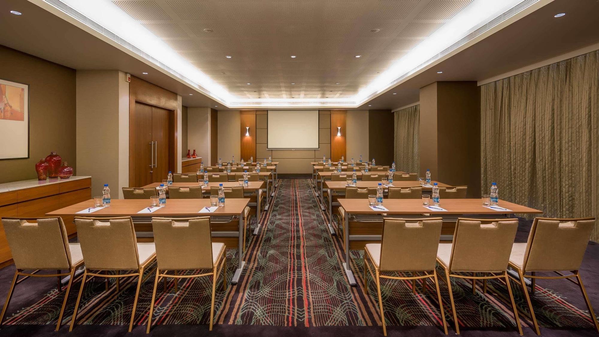 Hyatt Place Pune Хинджевади Екстериор снимка